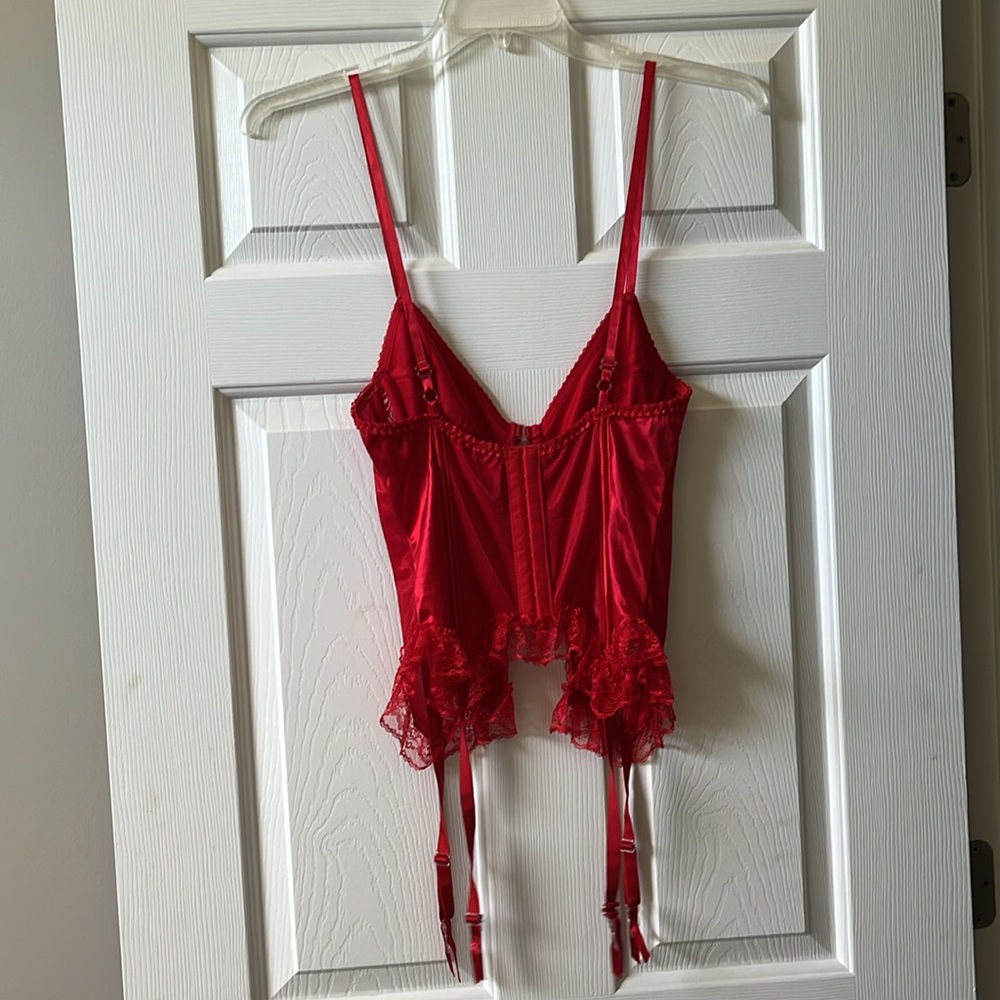 Red Lace Babydoll Style Top - Picture 4 of 6